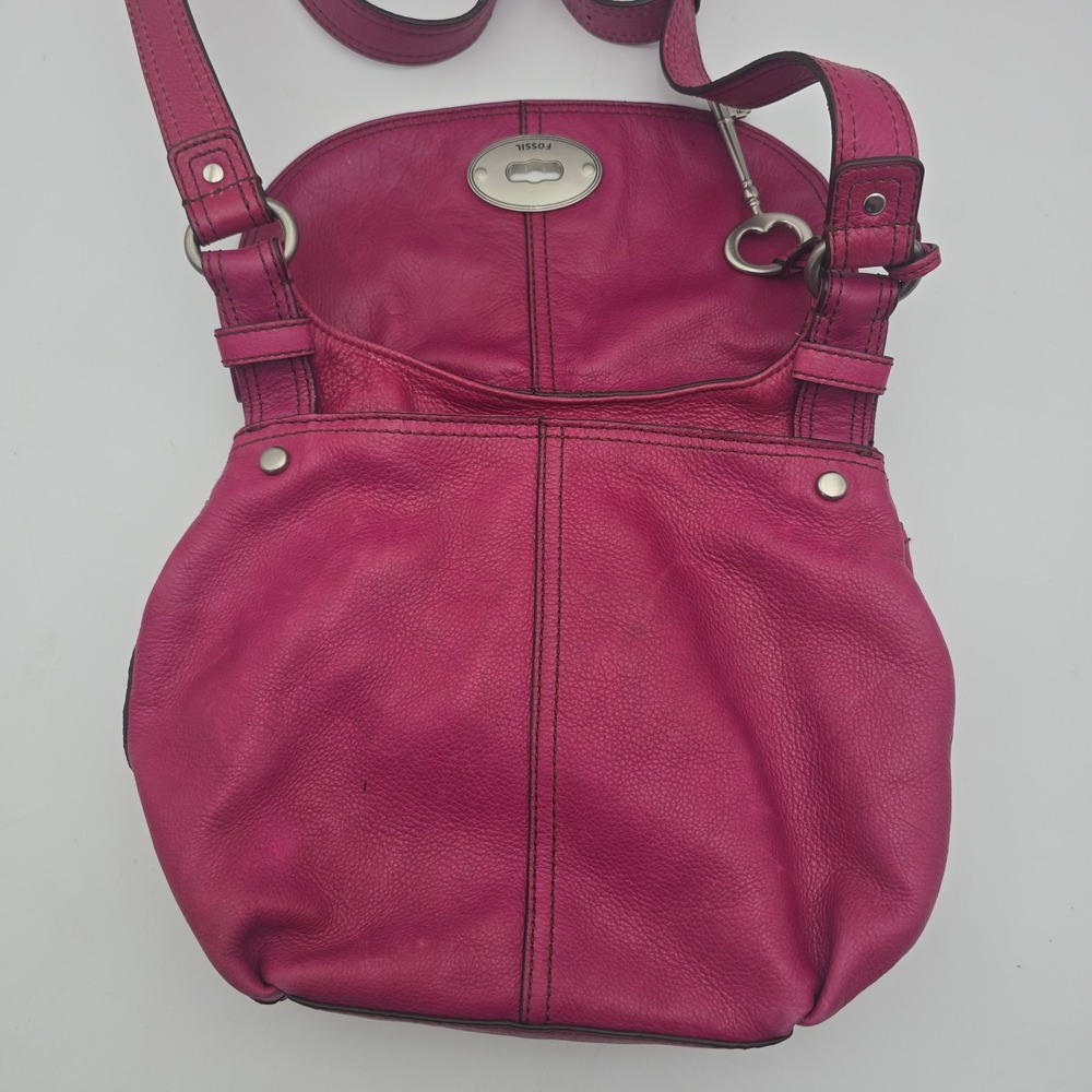 Fossil Magenta Pink Leather Crossbody Bag Turn Lock Messenger ZB5170 - Picture 3 of 10